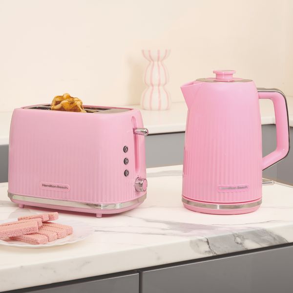 Hamilton Beach Miami Kettle, Toaster and Miami Microwave Set - Pink